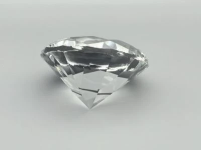 CRYSTAL TROPHY ( MODEL NO – 9029-33 ) DIAMOND PAPER WEIGHT