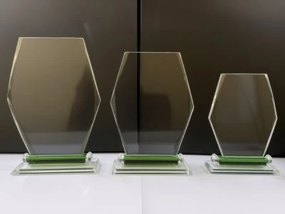 CRYSTAL TROPHY ( MODEL NO – 19-2 / 19-3 / 19-4 )