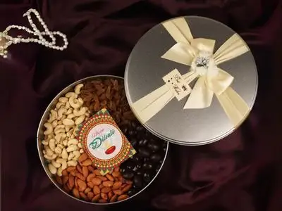 Almond Premium Cashew Premium Raisns Premium Pista Salted (Box)