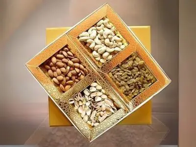 Almond Cashew Pista Saltd Raisins Chocolates Apricot (Box)