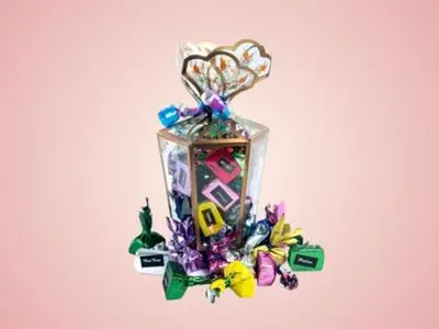 Chocolate Blisters: Gift-Wrapped Confectionery Packs
